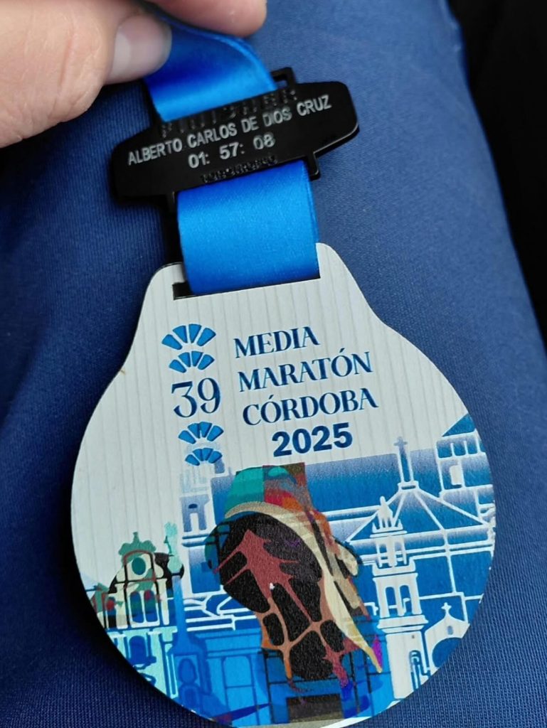 Media Córdoba Alberto medalla